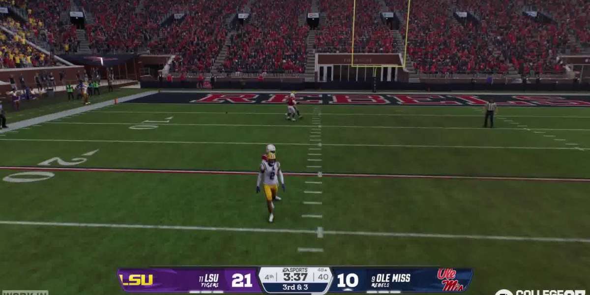 U4GM Examines CFB 27: Improved Presentation Meets Smarter Gameplay