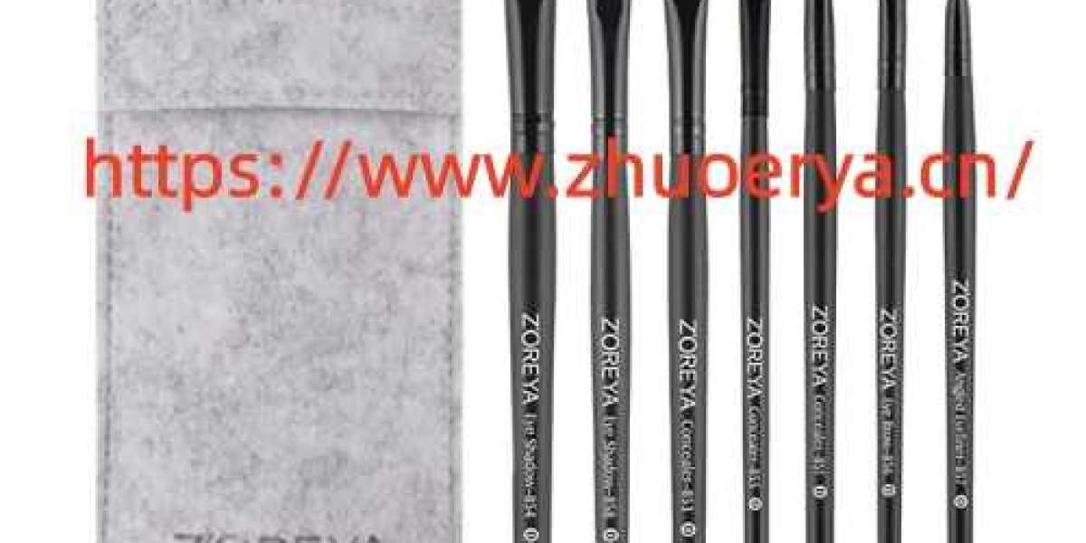 Why Does Zhuoerya Custom Logo Makeup Brushes Fit Different Brand Styles